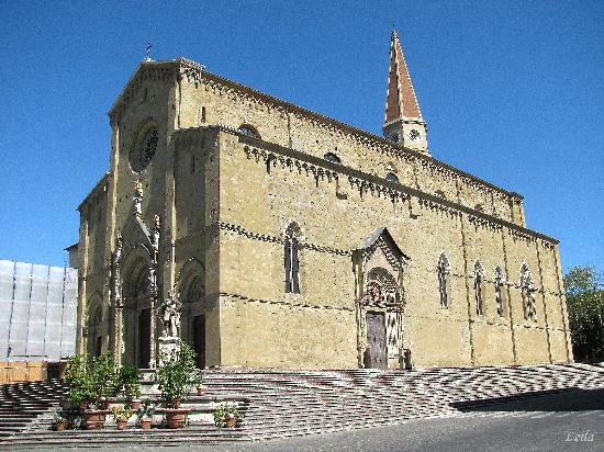 Viaggio nel Medioevo di Arezzo